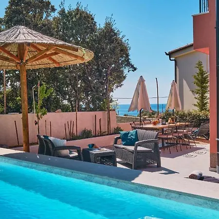 Villa Meacres Sun *